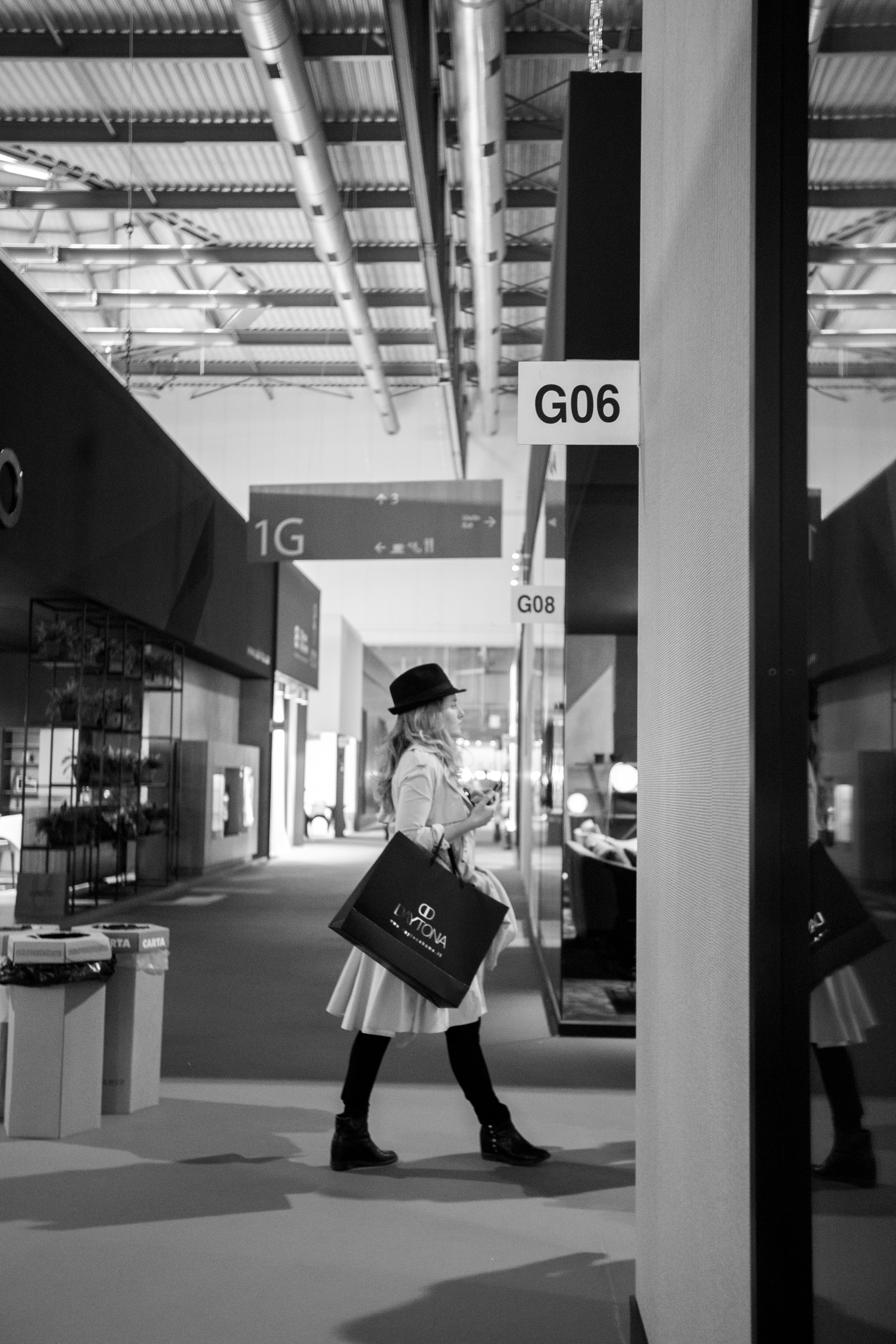 Chapeau... et bottes de cuir